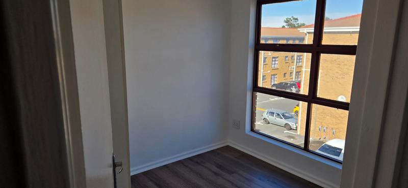 To Let 2 Bedroom Property for Rent in Brackenfell Western Cape